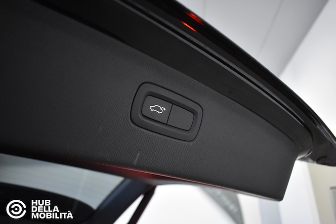 VOLVO XC90 D5 AWD Geartronic Inscription